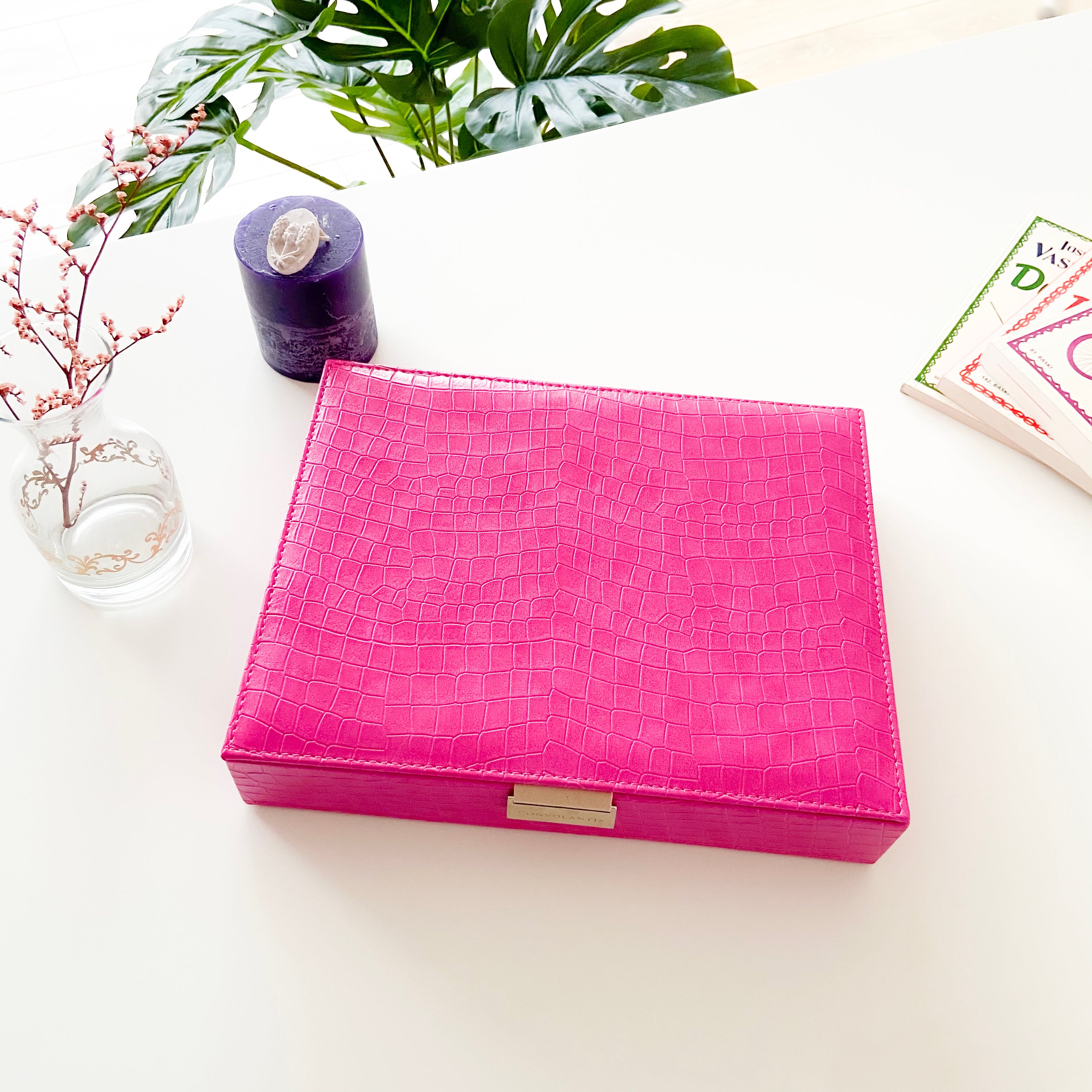 Convolantis Jewelry Box - Leather Jewelry Case - Jewelry Box - Fuchsia